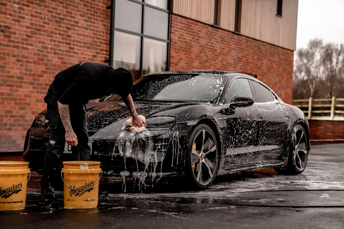 Professional car wrap installation service